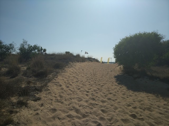 Makronissos Beach