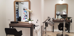 Photo n°22 de Beauty Coiffure, La Boutique et Le Salon à Chalon-sur-Saône (Salon de coiffure)