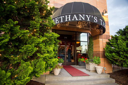 Bethany's Table - Visual
