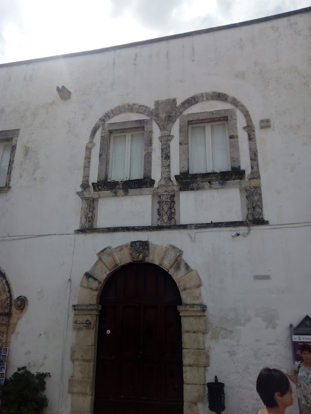 Ostuni