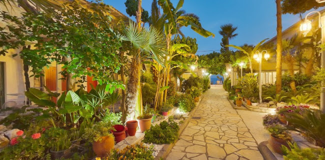 https://roudabayhotel.gr/index.php/en/