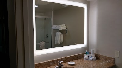Photos of Holiday Inn Express Newport Beach