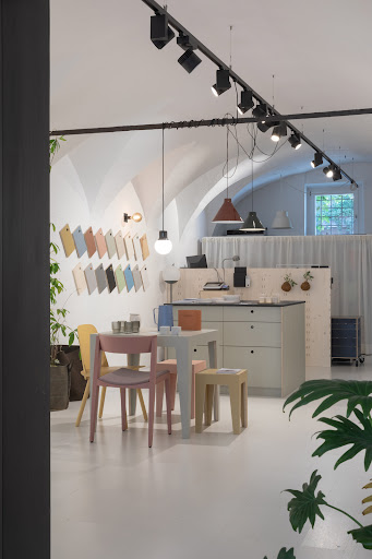 Sternbach Interior - Visual