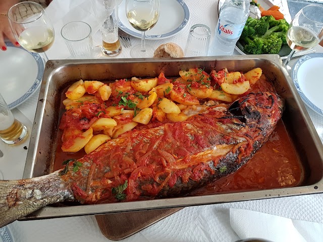 Restaurante Toma Lá-dá-cá
