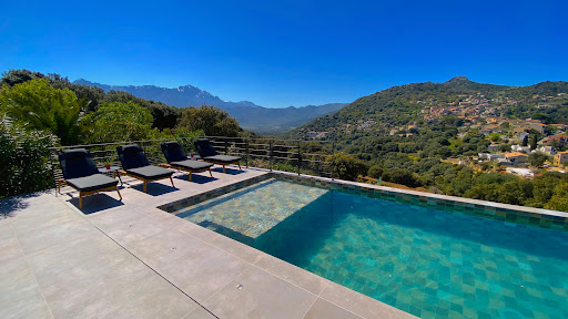 Photo de VILLA CORSA**** l'île Rousse piscine vue mer panoramique