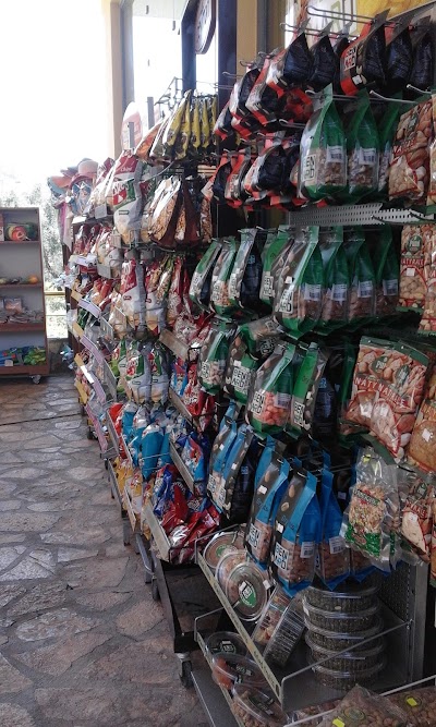 Photos of Riviera Market