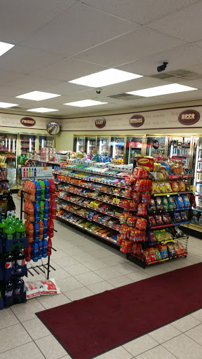Gulf Gas station Friendly food mart - Thumbnail
