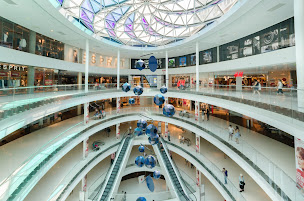 Photo n°49 de Centre Commercial Beaugrenelle à Paris (Magasin de chaussures)