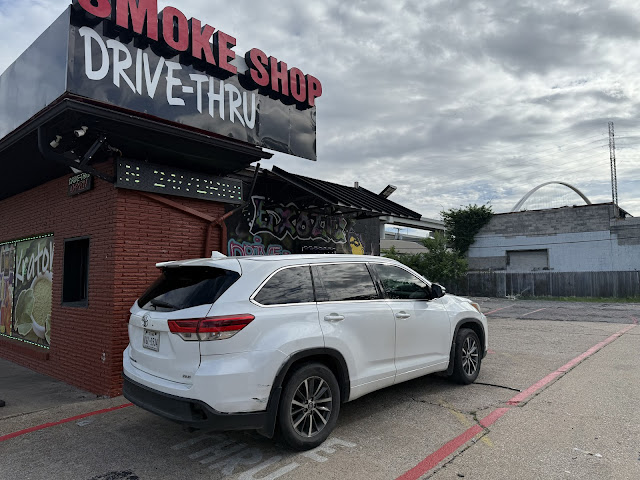 SMOKIS ( Smoke & Vape ) by null