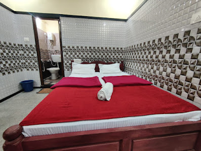 ARYAN HIGHWAY HOME STAY - By owner