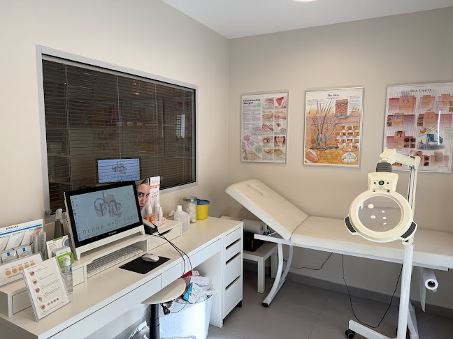 Λεωφ. Ελ. Βενιζέλου 30, Νέα Σμύρνη 171 21