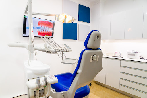 Clínica Fuentes Dental S.L.