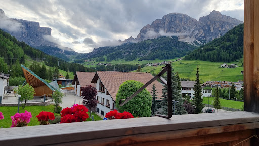 Monti Pallidi Apartments - Thumbnail