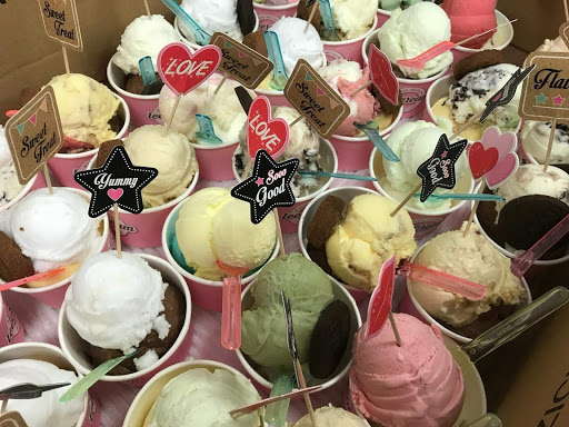 IJssalon-Traiteur LEKKERS - Thumbnail