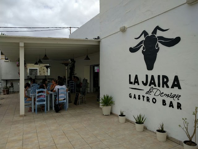 Restaurante La Jaira De Demian