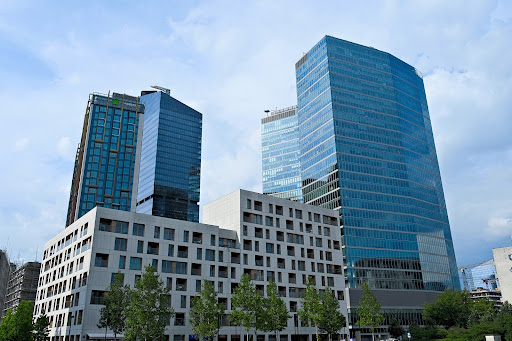 GO-HOUSE NIERUCHOMOŚCI