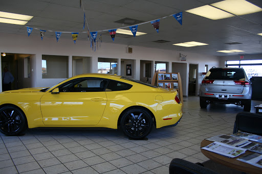 Advantage Ford - Visual