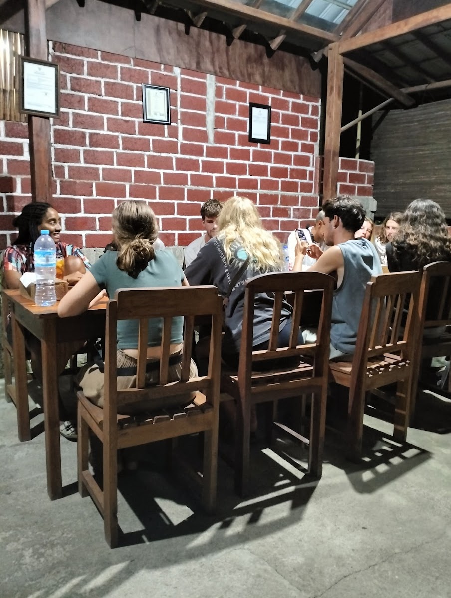 Oktavia Warung — photo 5