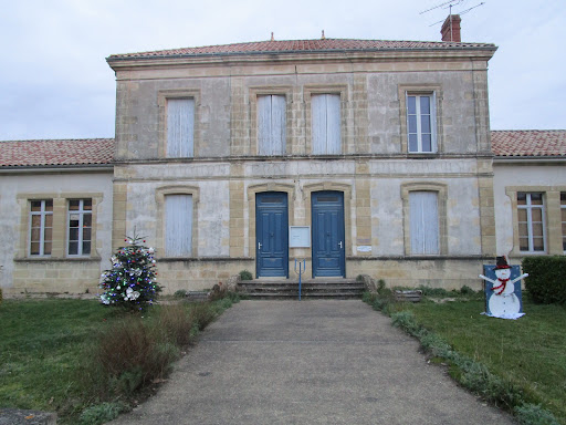 Médiathèque Intercommunale À Auros