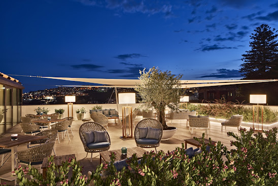 De Bonart Naples, Curio Collection by Hilton by null