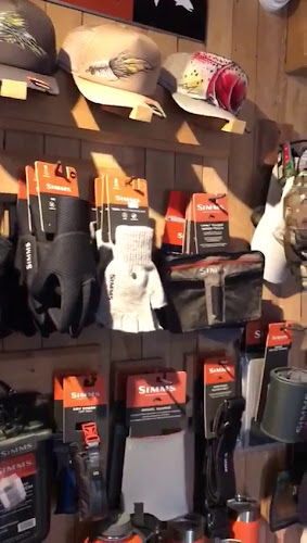 Opiniones de Huellas Chile - Fly Shop & Outdoors en Puerto Varas - Tienda