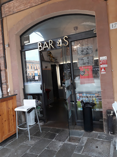 Bar 4s - Visual