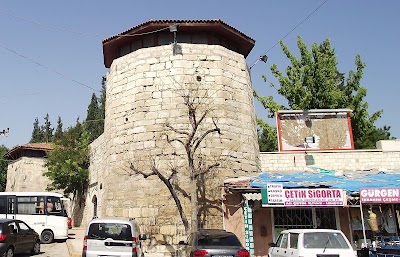 Photos of Mut Castle