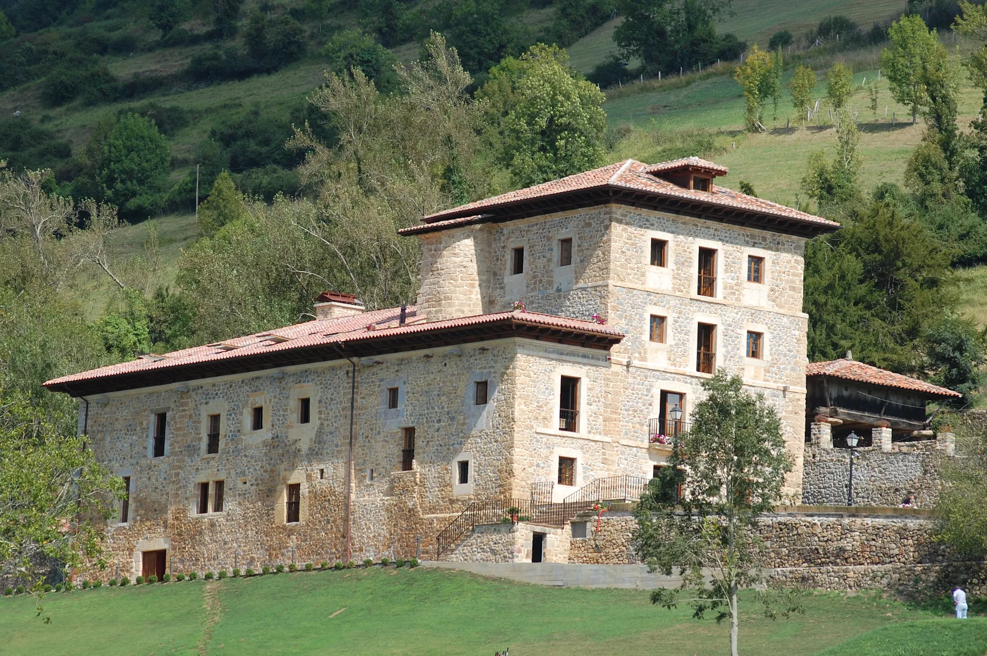Narbasu Restaurante y Hotel