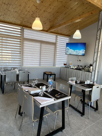 Moses Resturant ( Breakfast Only ) by null