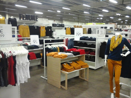 Gemo Bergerac Chaussures Et Vêtements - Thumbnail