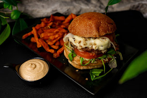 Photo n°73 de Bang Bang - Burger & Bar à Nice (Bar à vin)