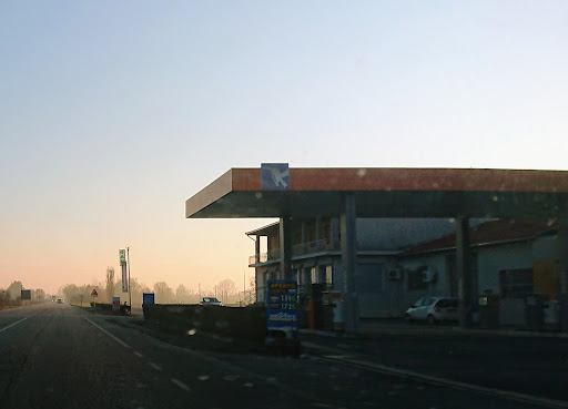 Stazione di Servizio Area di Sosta De Michelis Luisa