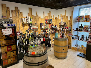 Photo n°23 de La Cave Landaise à Les Landes-Genusson (Grossiste en vins)