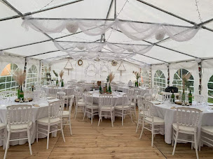 Photo n°3 de RS LOC EVENTS DJ animateur, location événementiel photobooth, mobilier, chapiteau, machine a glace. à Carvin (Organisateur de mariages)