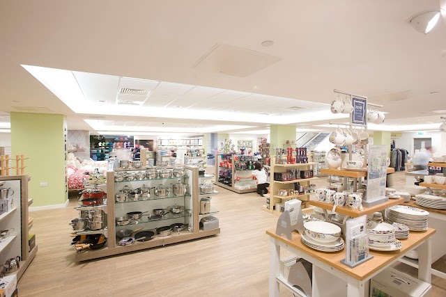 Daniel Department Store