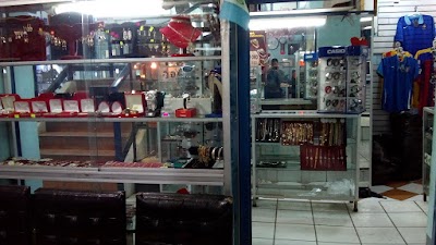 shopping-mall