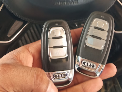All Car Key And Door Lock Key 24*7