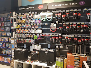 Photo n°14 de Rockstation Ibos-Le Méridien à Ibos (Magasin d'instruments de musique)