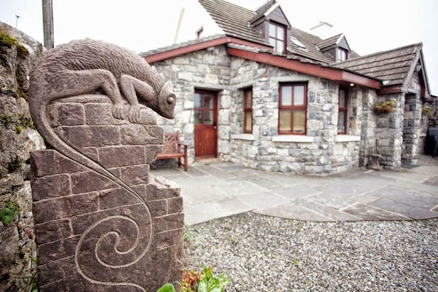 Aille River Hostel Doolin