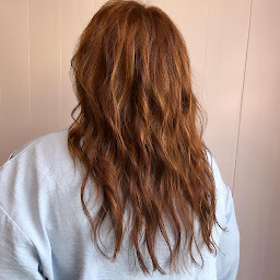 Photo n°7 de Studio S à Villenave-d'Ornon (Salon de coiffure)