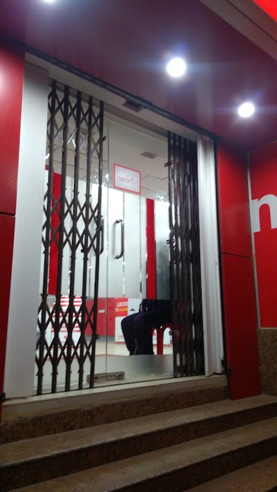 Photos of Midland Bank CDA Avenue Branch