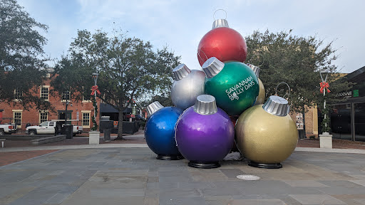 Ellis Square - Visual