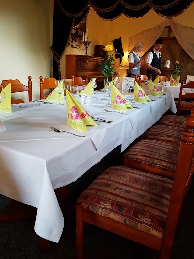 Photos of Hotel-Gastst&auml;tte Zur Burg