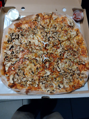 Shiva Pizzeria Grill Bar Toruń - Restauracja