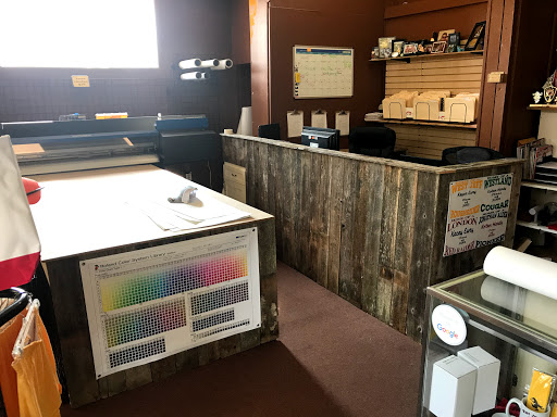 Midnight Creationz - Visual