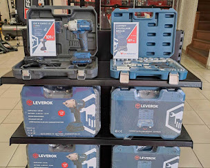 Photo n°19 de Autodistribution à Osny (Magasin d'accessoires pour poids lourds)