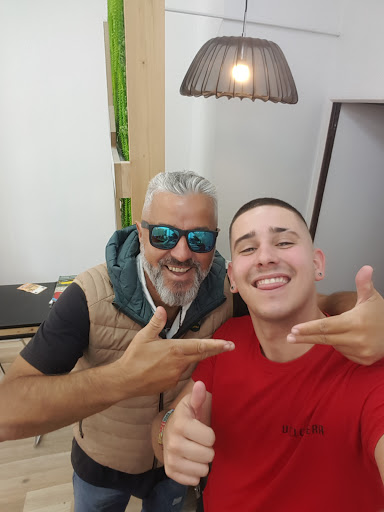 Peluqueria Vallcanera - Thumbnail
