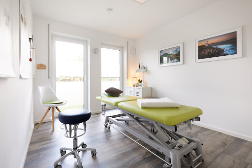 Physio DE | Physiotherapie in Ostfriesland Logo