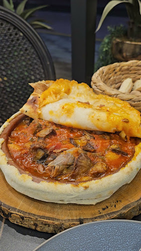Reviews of Cafe Kachapuri in Dubai - Restaurant
