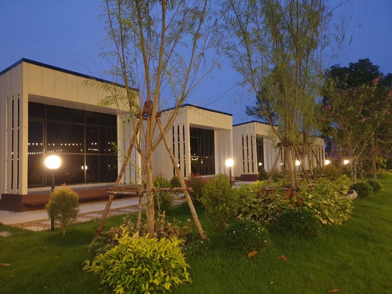 TRIN RIVER​ CAMP